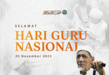 Kesuksesan Diperoleh dengan Bimbingan Guru Hari Kiai